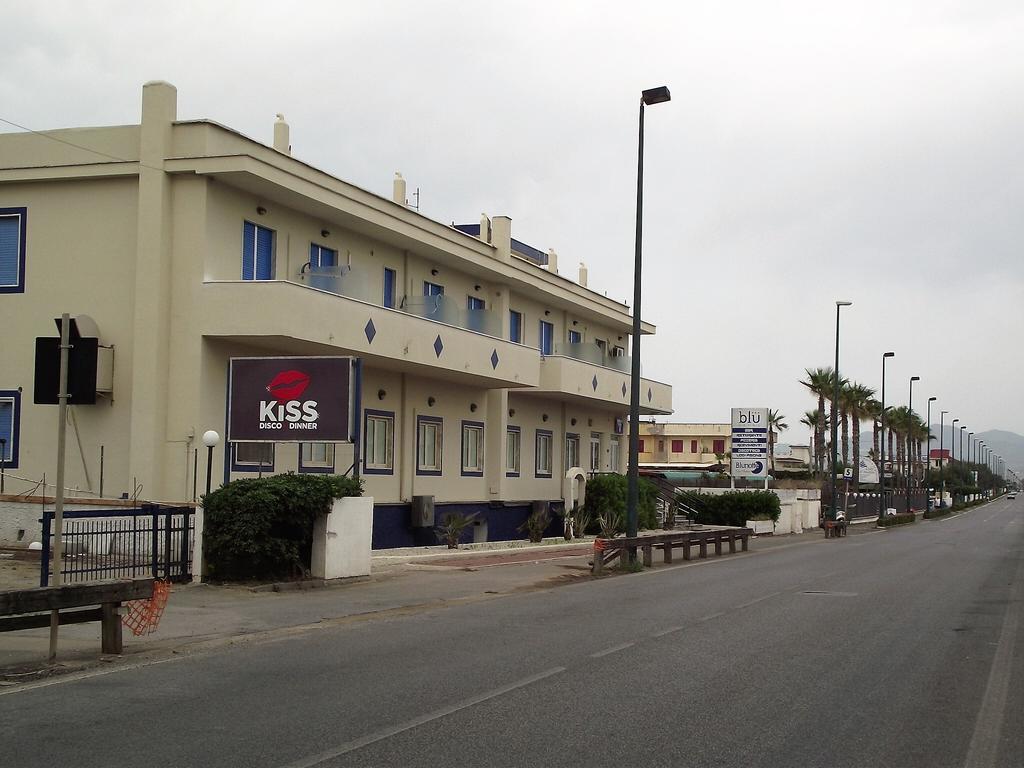 Casa Vacanze Dei Navigatori On The Sea Pontecagnano Exteriér fotografie